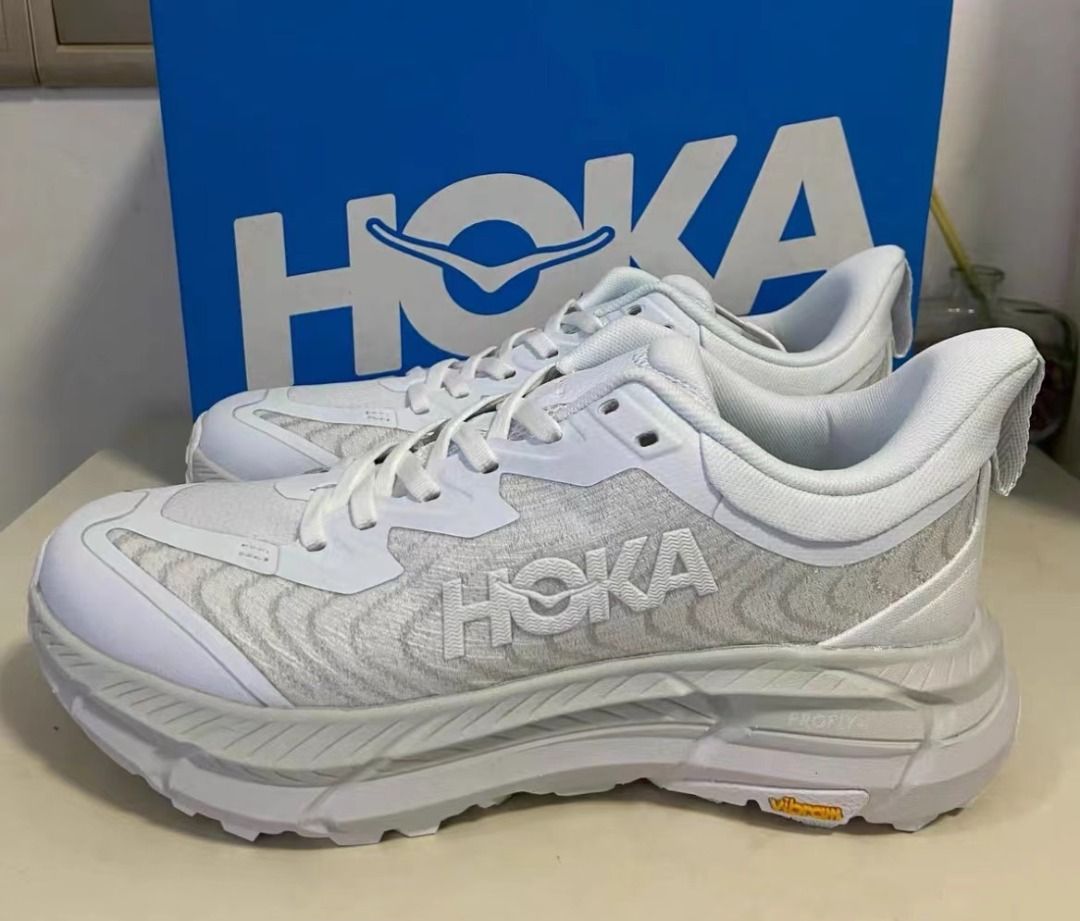 HOKA Mafate Speed 4