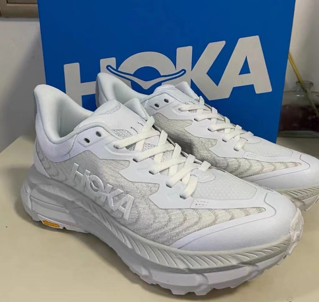HOKA Mafate Speed 4