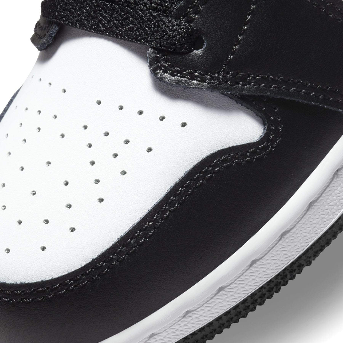 Air Jordan 1 Mid 'Racer Blue Black'